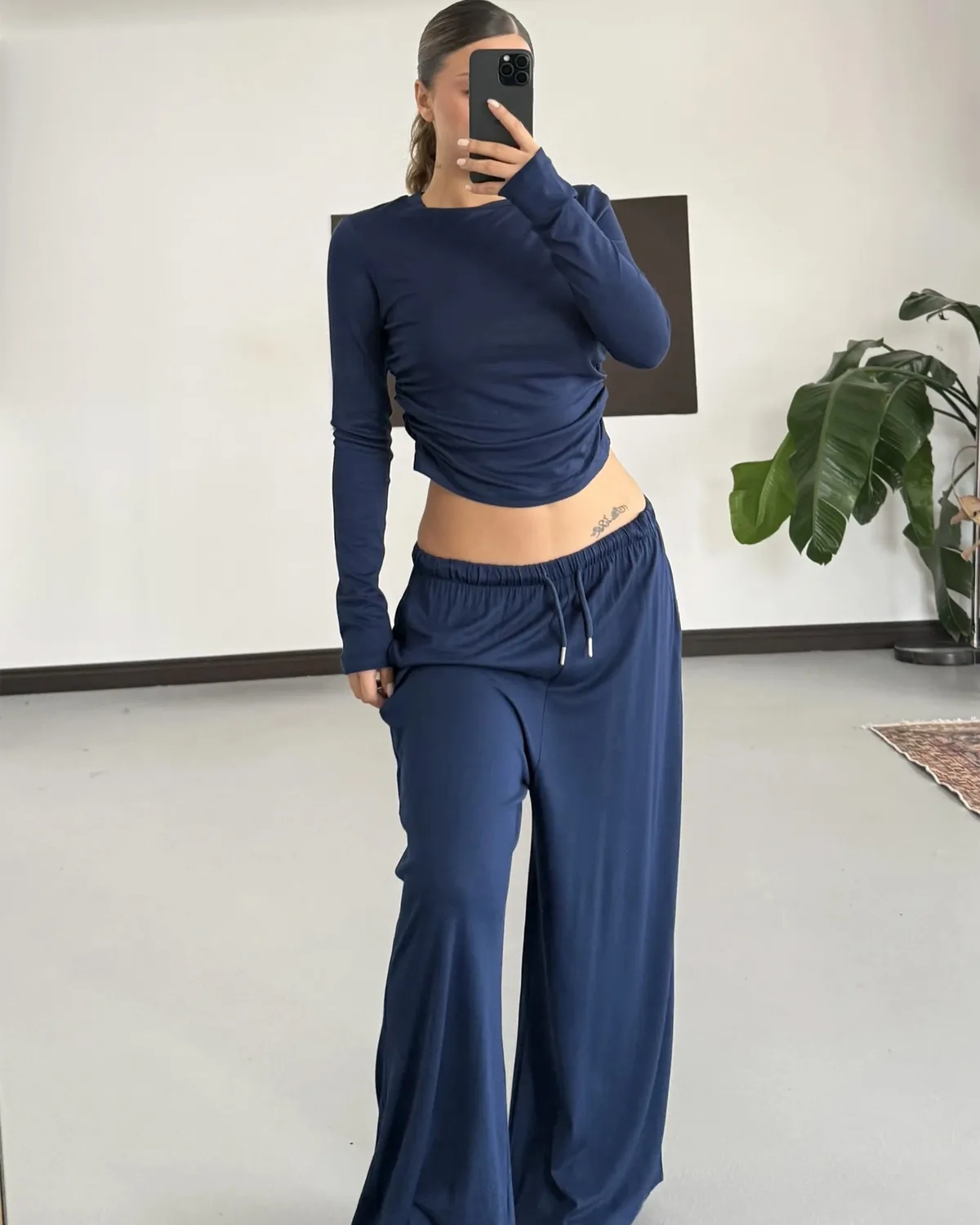 Dvodjelni set Avia