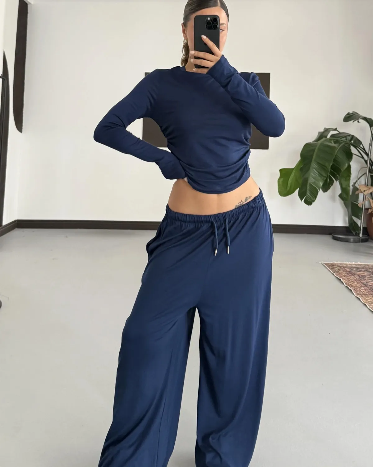 Dvodjelni set Avia