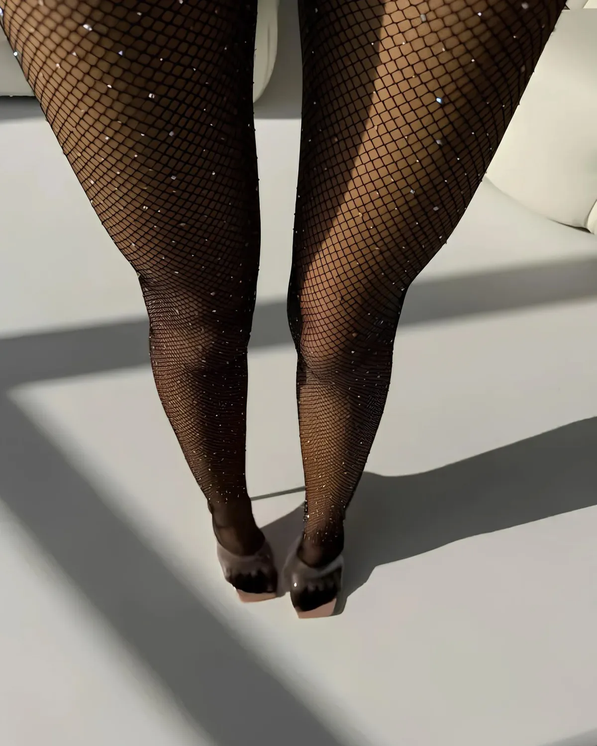 Mrežasti bodystocking sa cirkonima