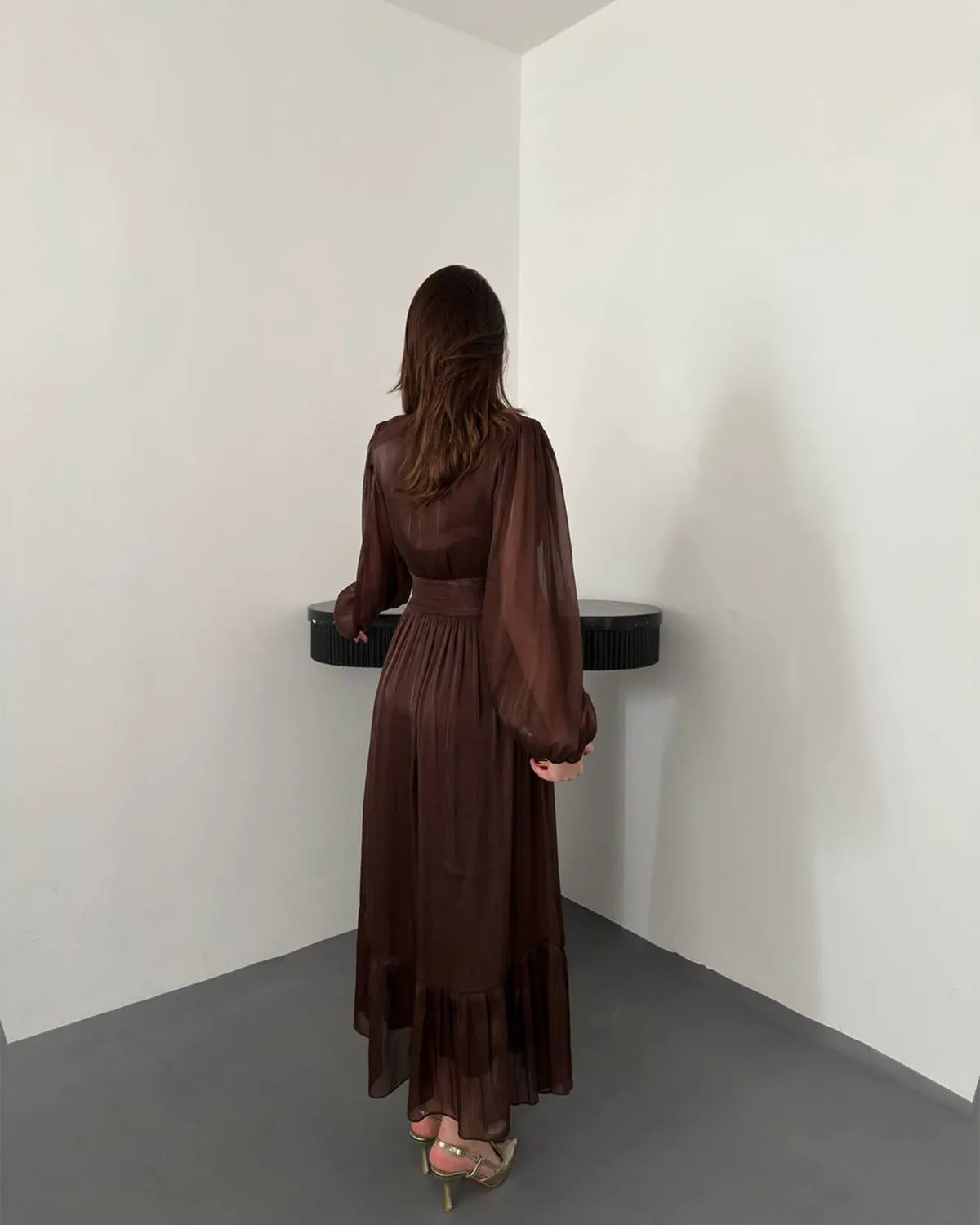 Midi haljina Vionette