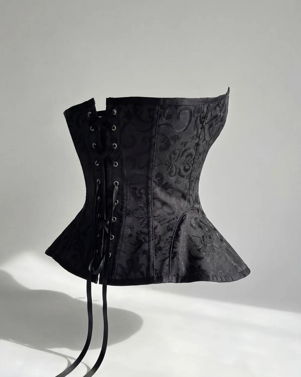 Korzet Vintage Bloom - crni