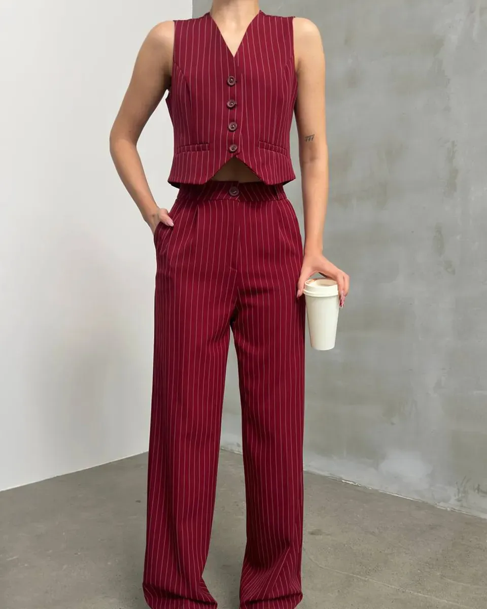 Dvodjelni set Nilsu
