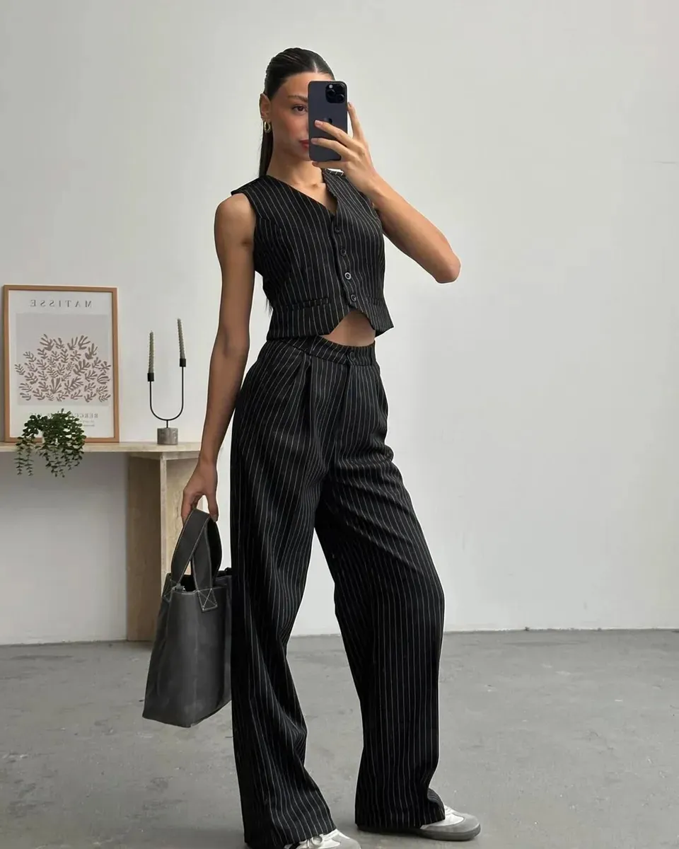 Dvodjelni set Nilsu