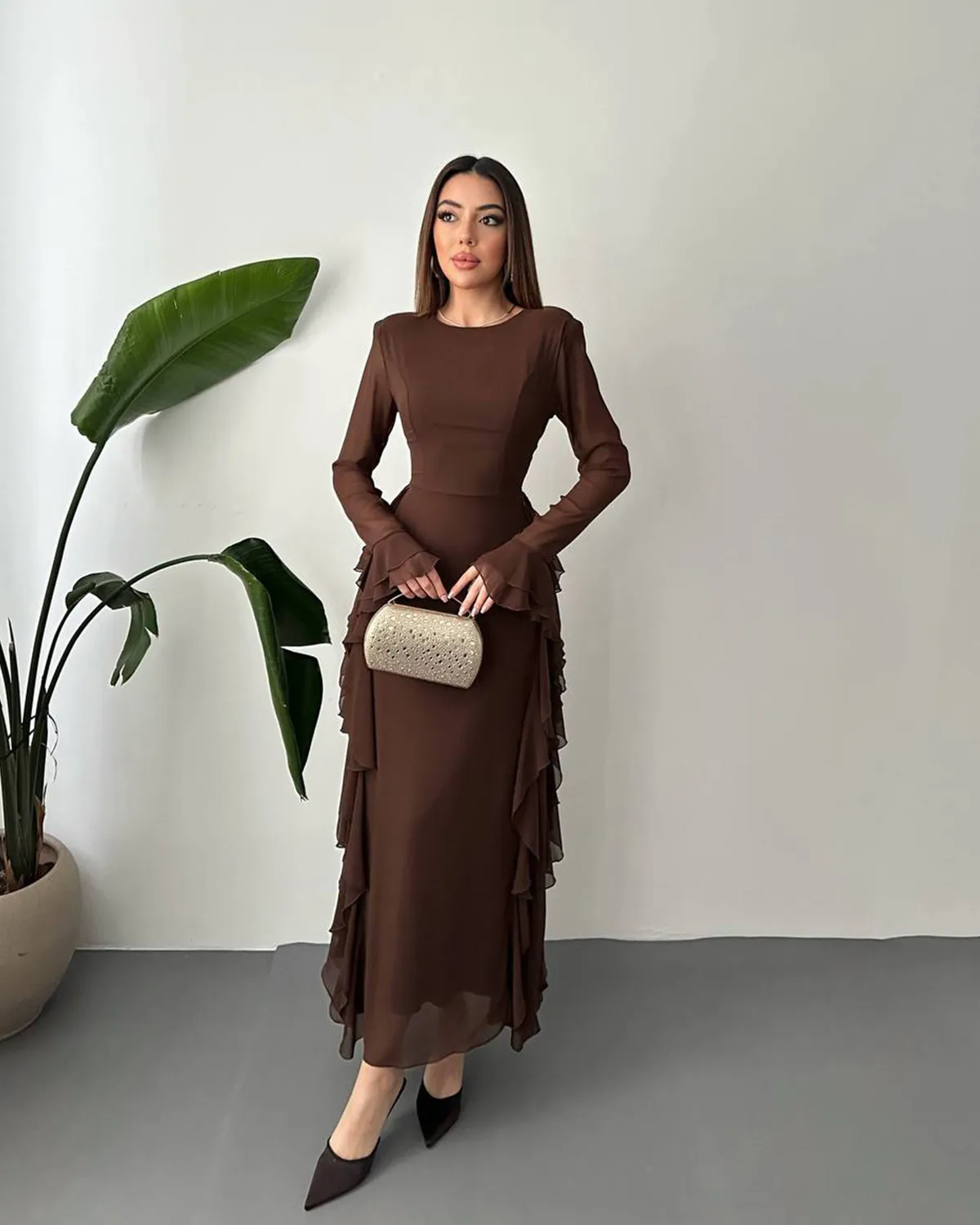 Midi haljina Velarya