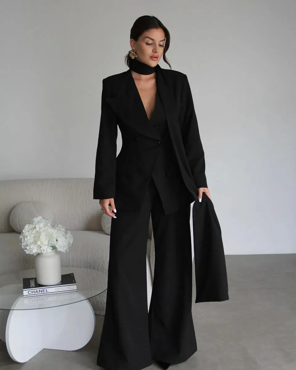 Dvodjelni set – odijelo - Aviora