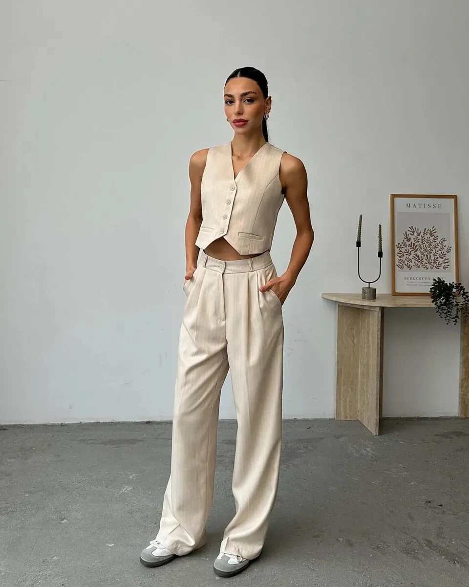 Dvodjelni set Nilsu