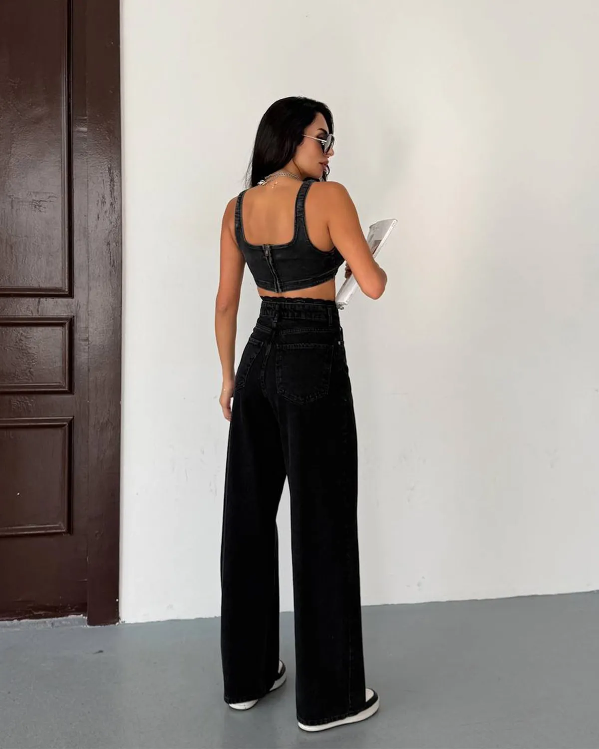 Farmerice sa čipkanim detaljem Kylie - crne