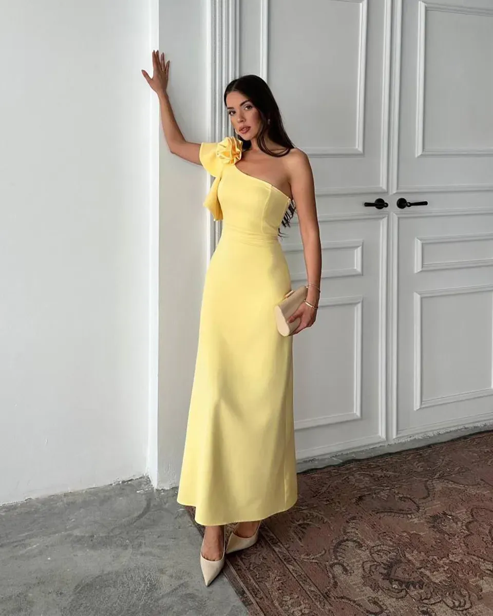 Midi haljina Zendaya