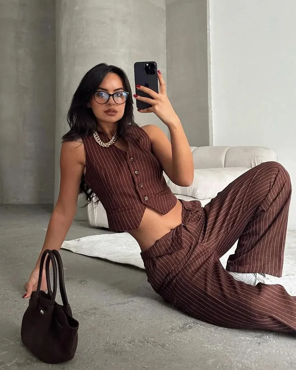 Dvodjelni set Nilsu