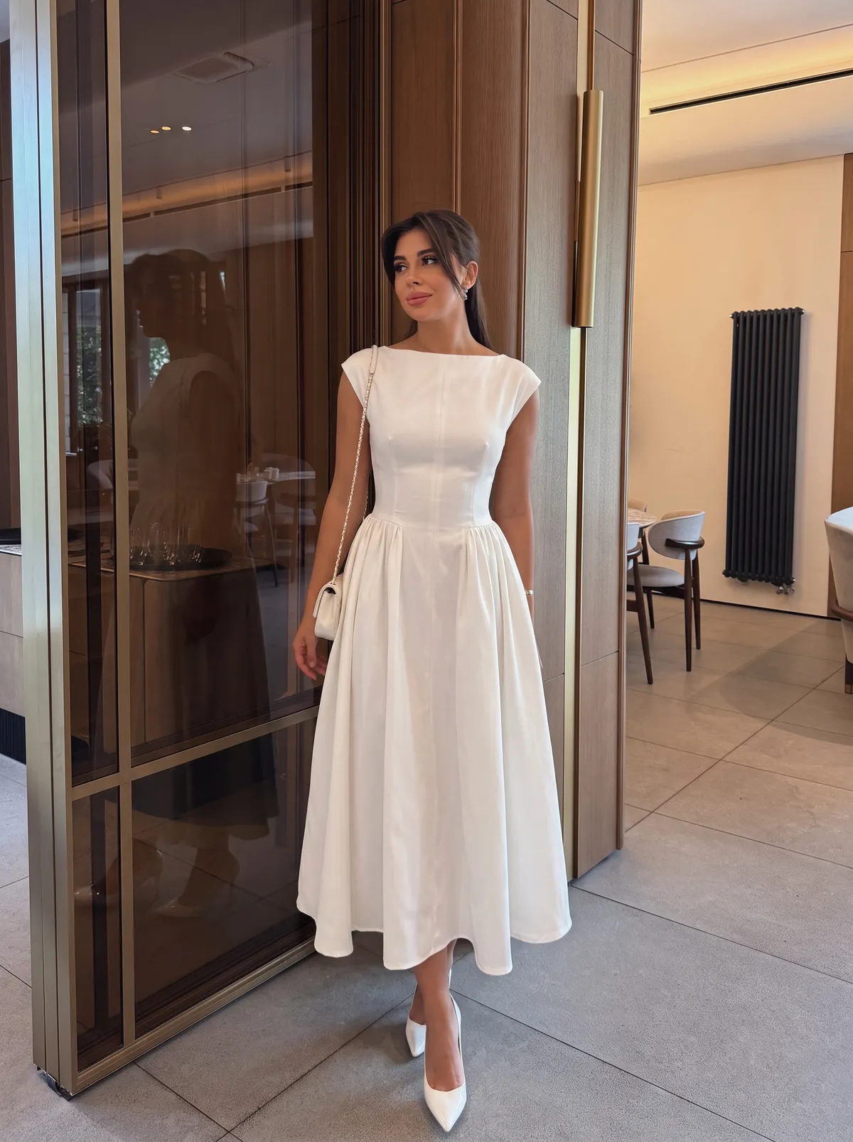 Midi haljina Harris