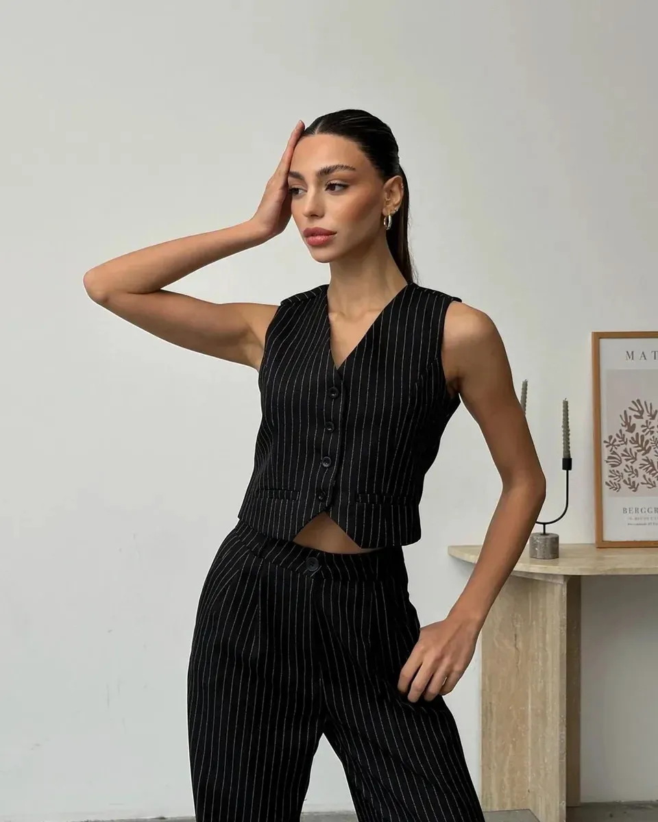 Dvodjelni set Nilsu