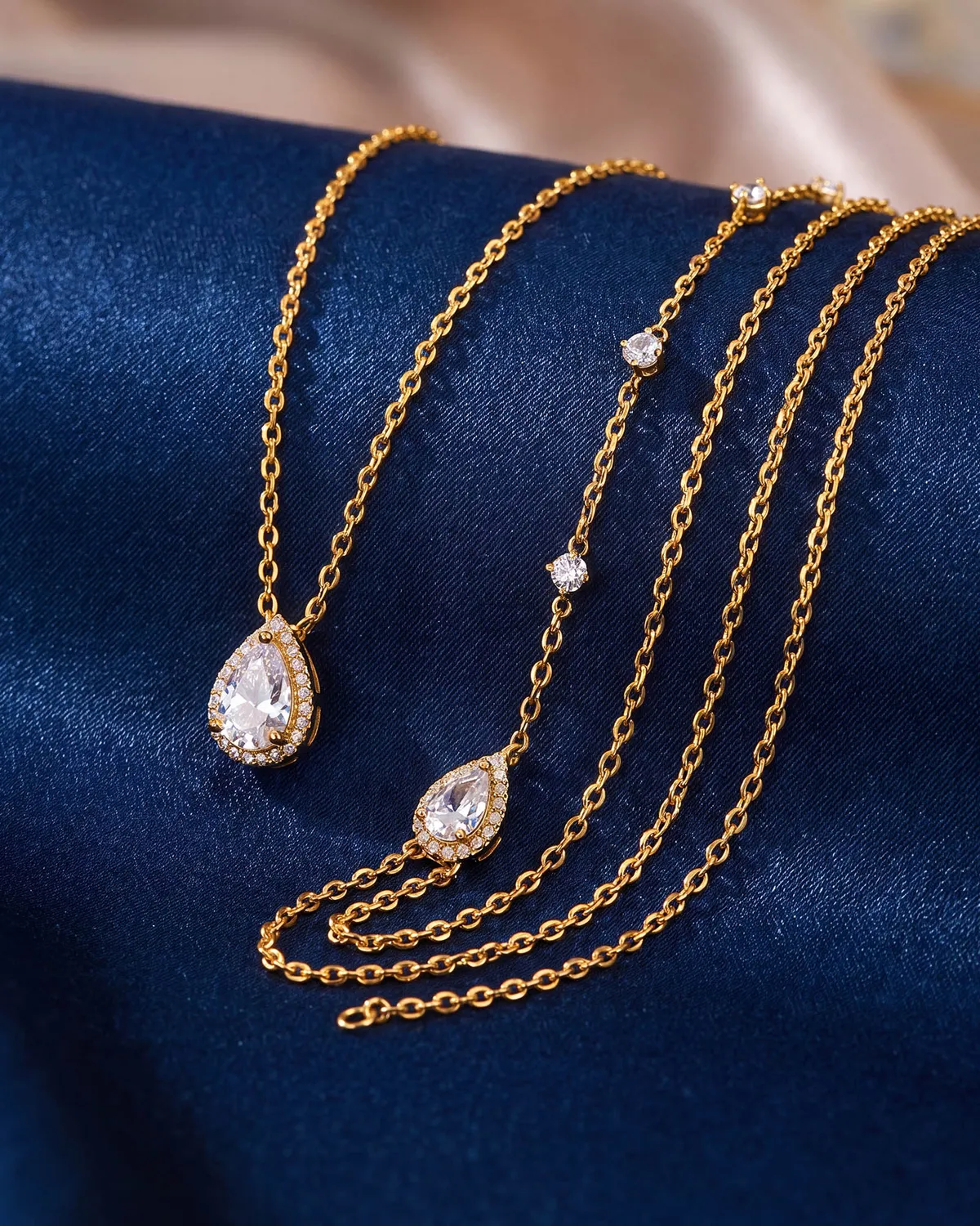 Body chain Eva - golden