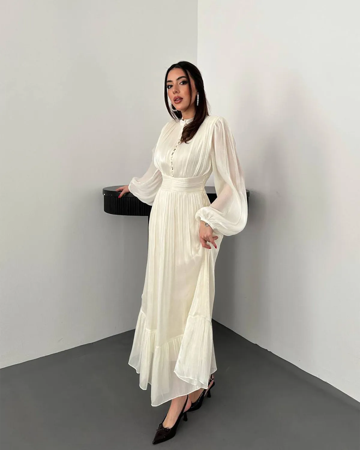 Midi haljina Vionette
