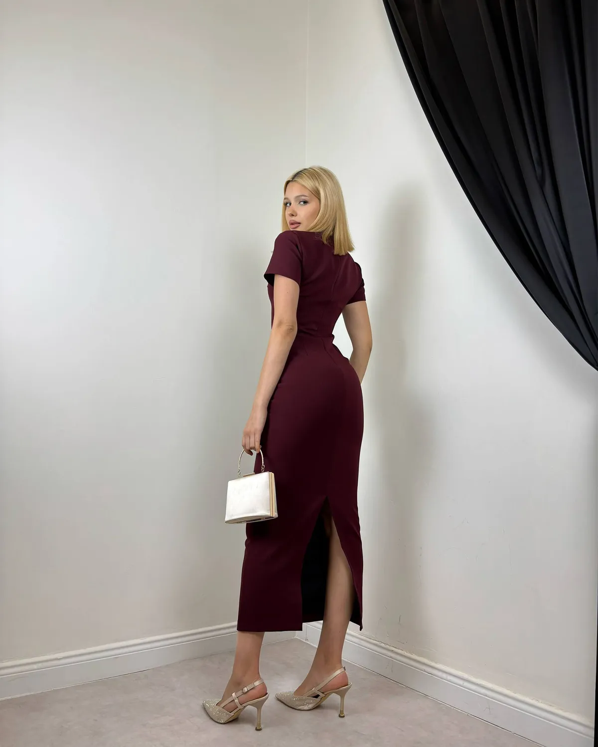 Midi haljina Soren