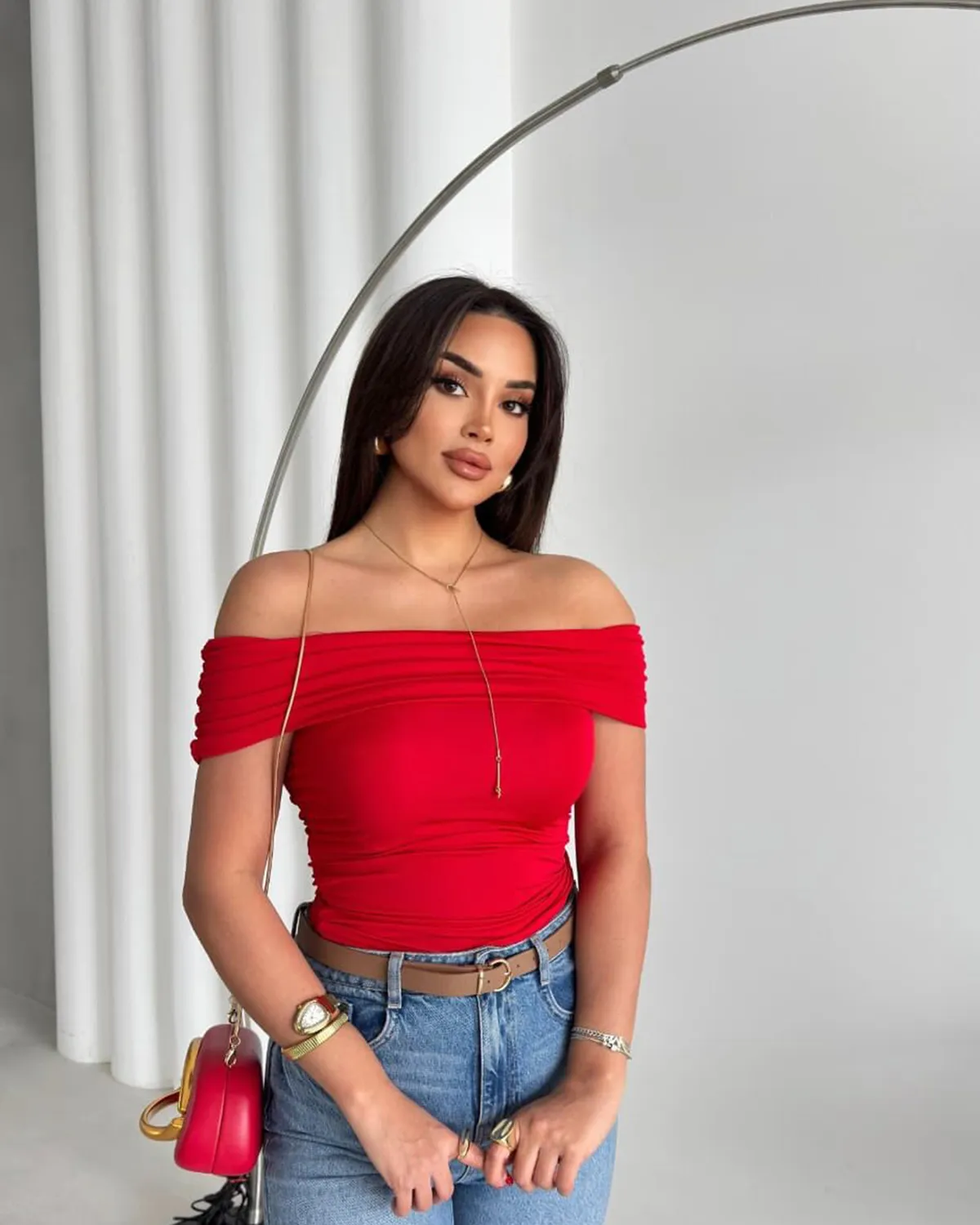 Top Anissa