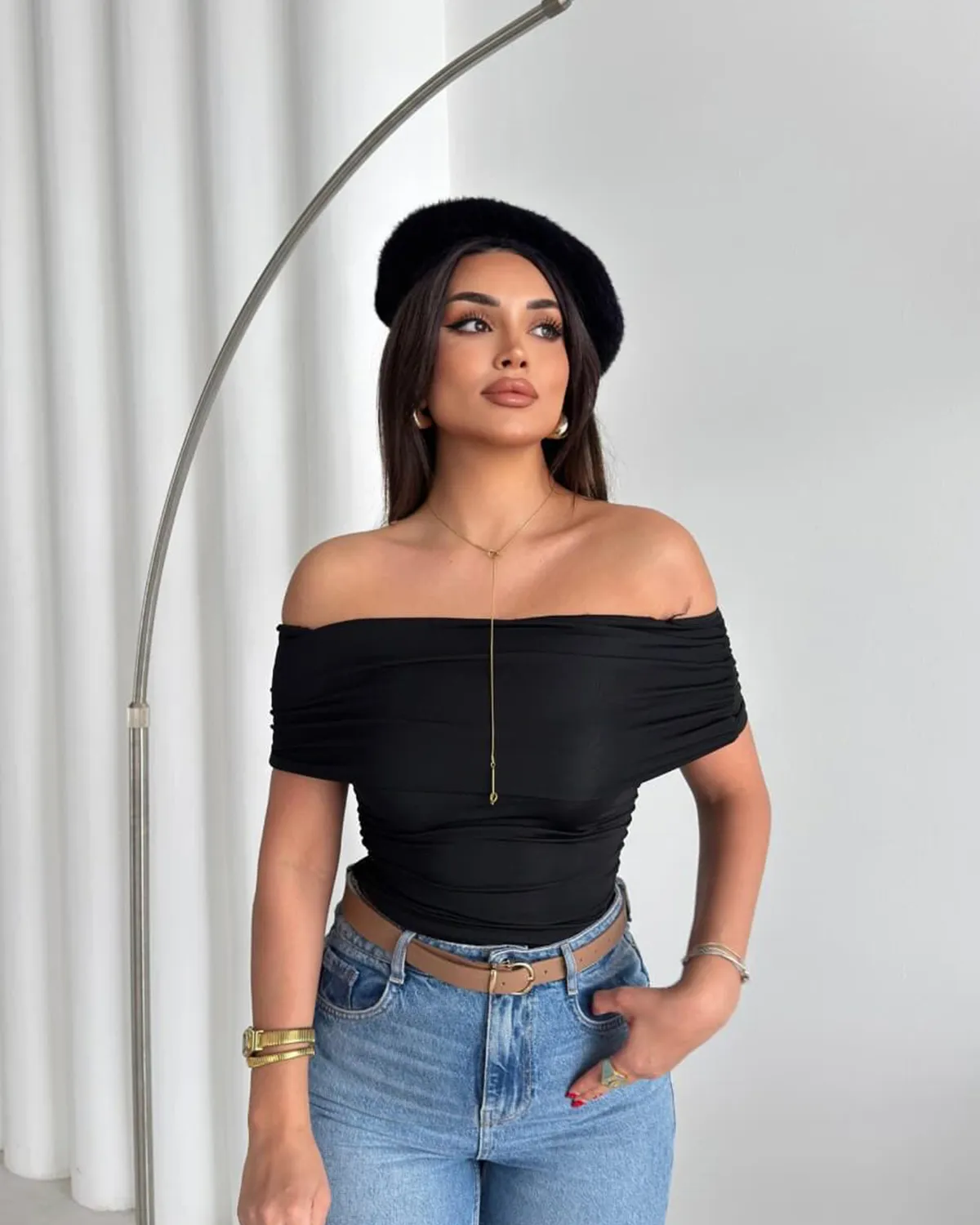 Top Anissa