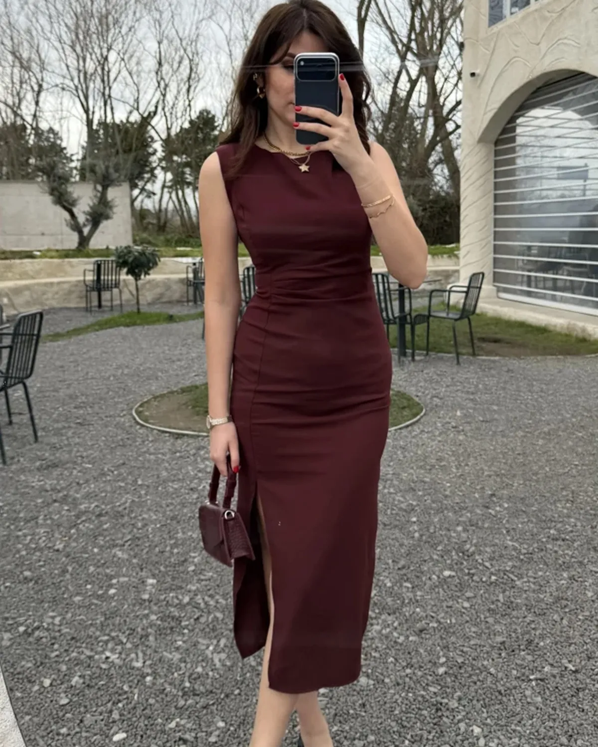 Midi haljina Astrelle- bordo