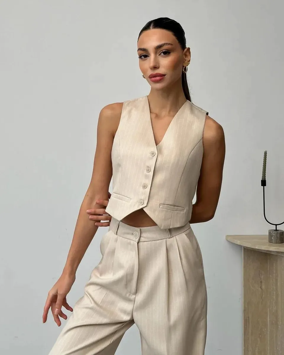 Dvodjelni set Nilsu