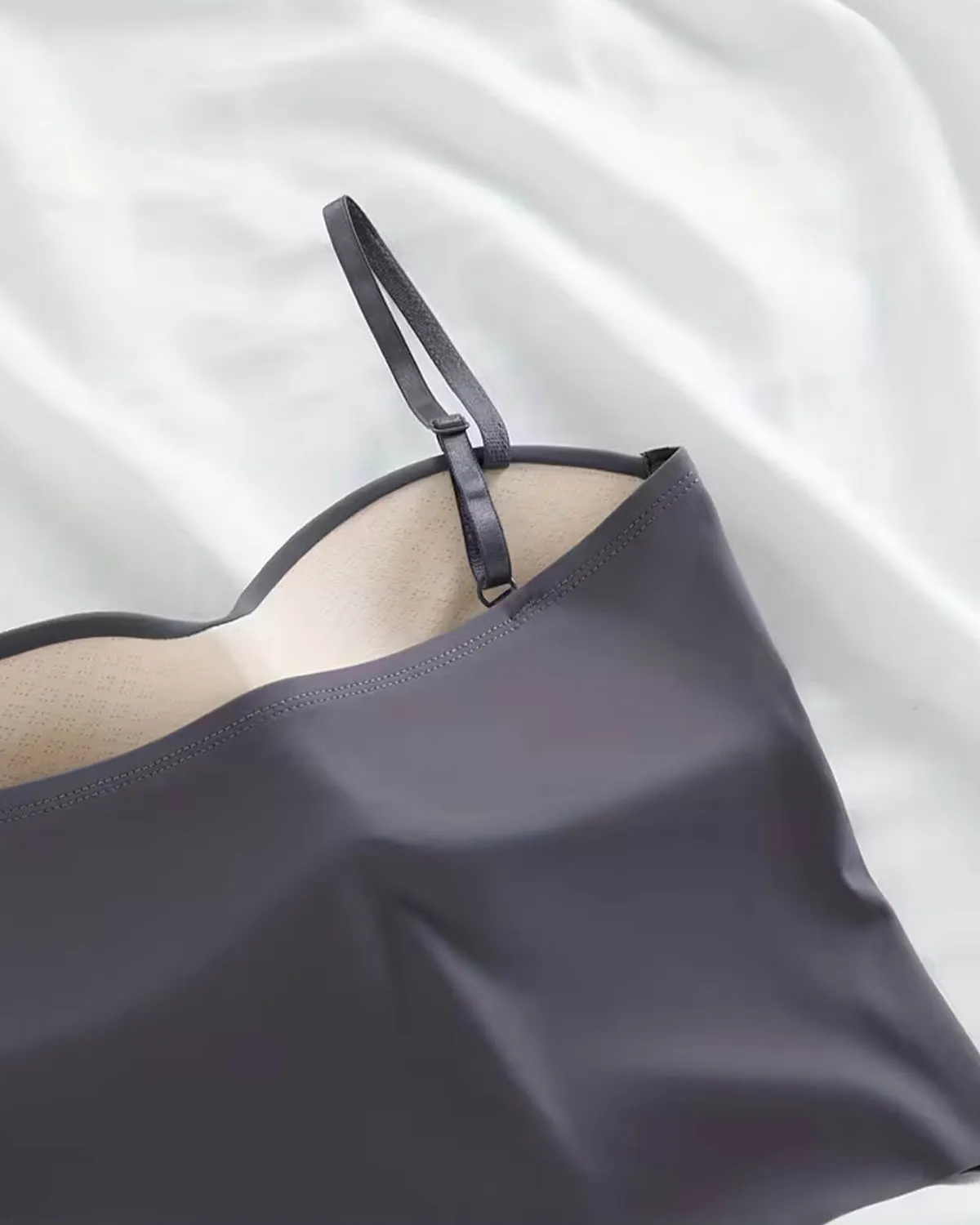 Paket topova sa umetnutim korpicama Vita - 4 komada